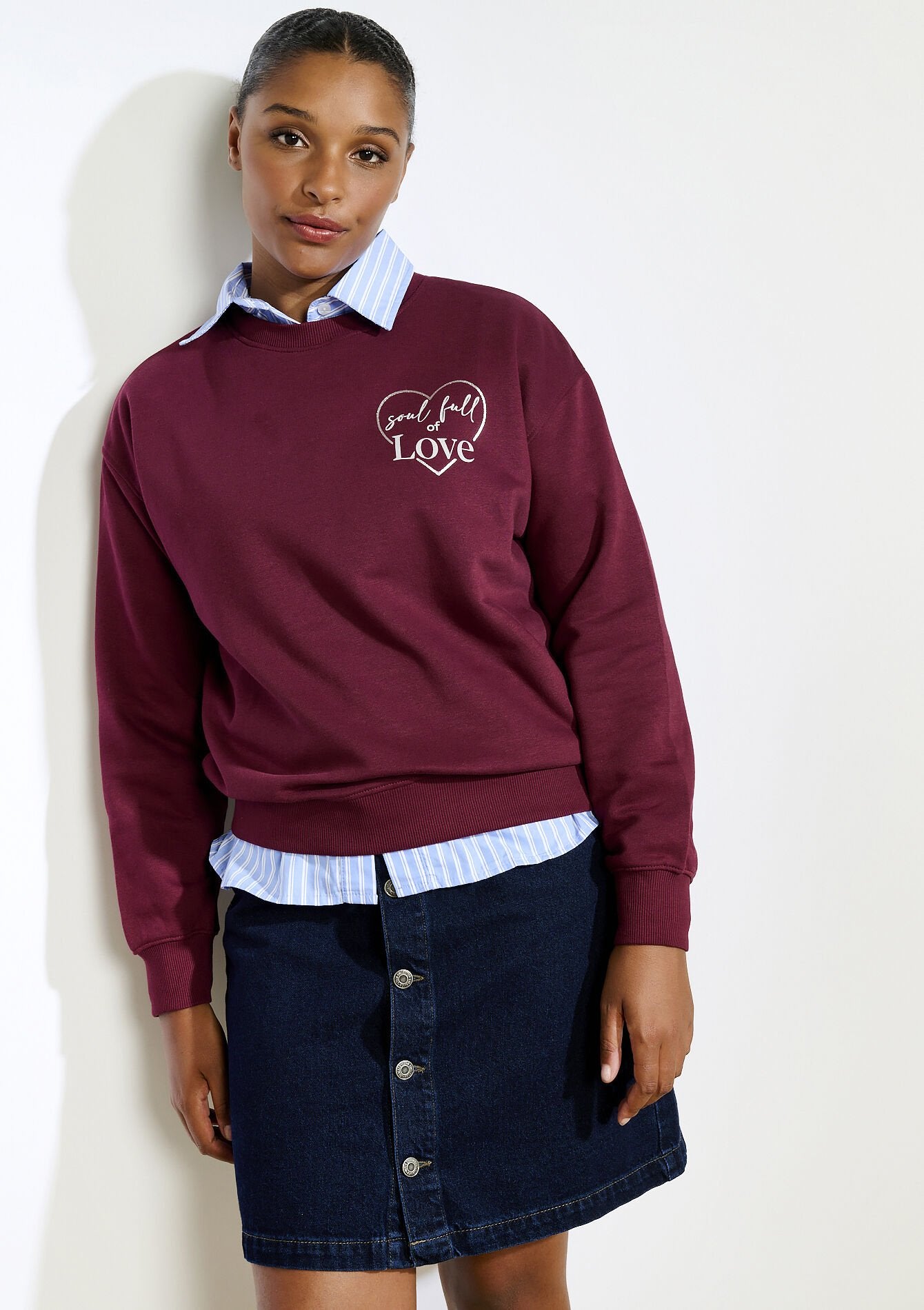 Look casual avec jupe DENI pour l'automne