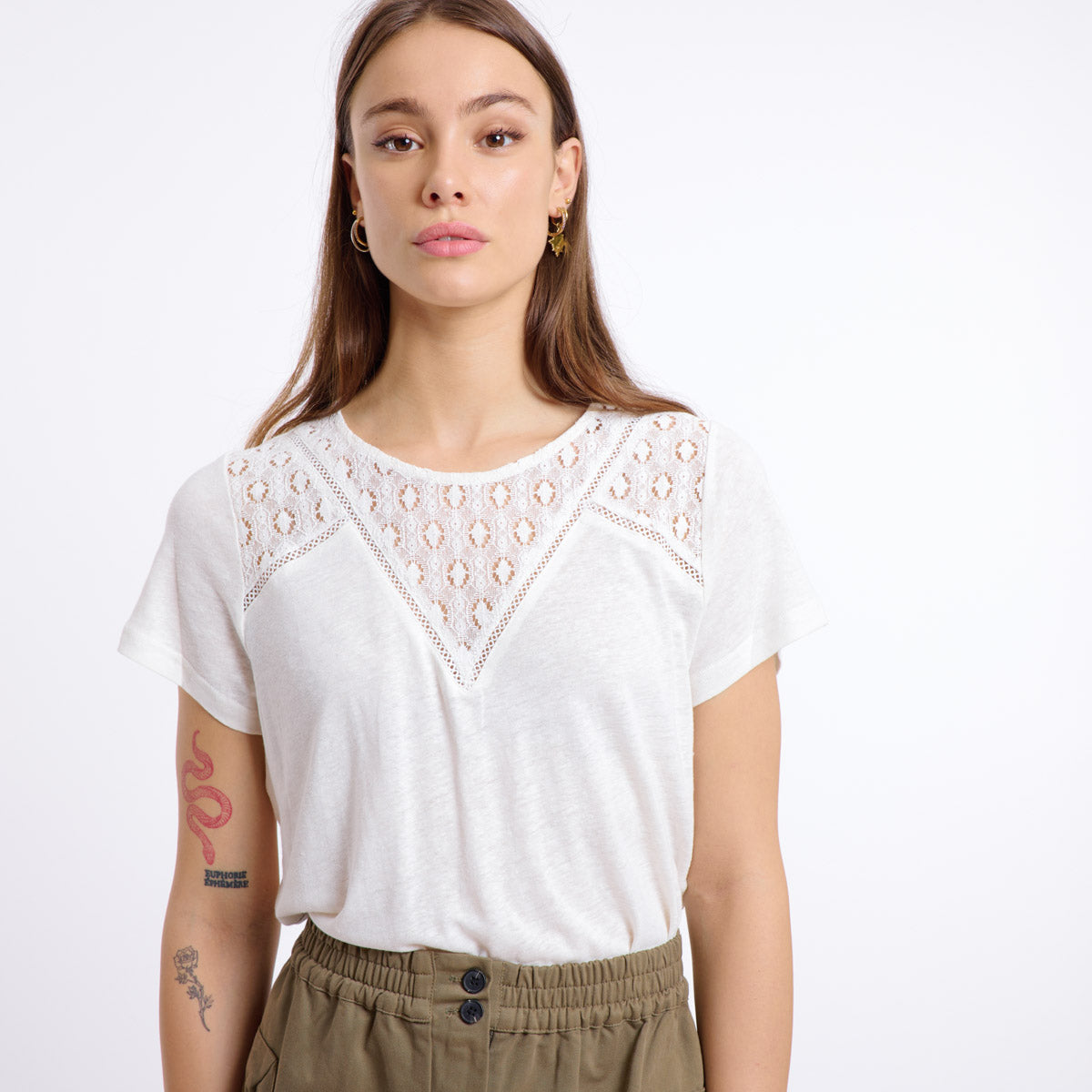 Tshirt blanc manche courte Lin Viscose dentelle devant APPOLINE de Artlove