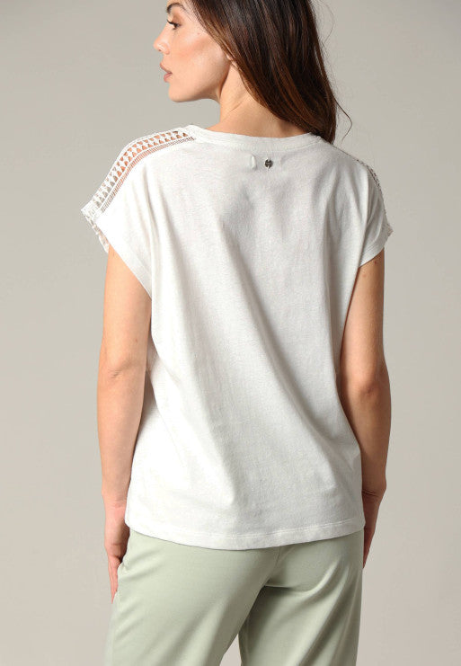 Vue dos du Tee-shirt blanc coupe droite IVANA de Deeluxe