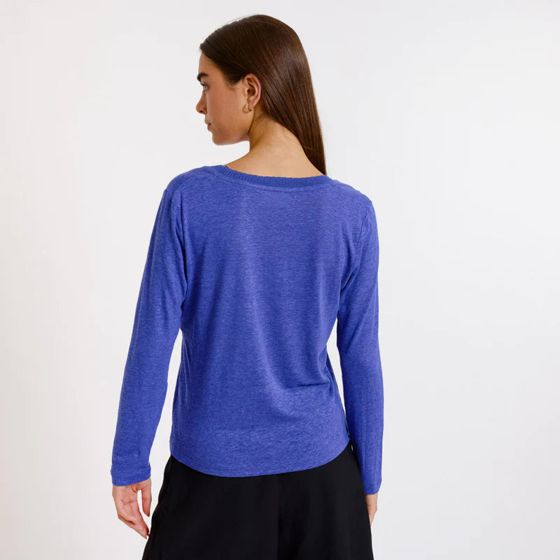 Vue de dos du T-shirt Bleu Saphyr coupe ample Aimeline de Artlove