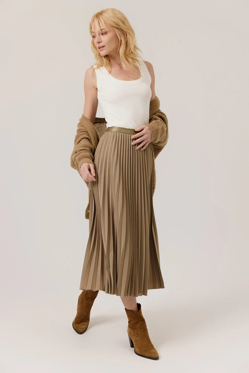 Jupe longue plissée beige fluide à porter en ville, style chic et décontracté pour femme, EUGENIE Biege de ARTLOVE